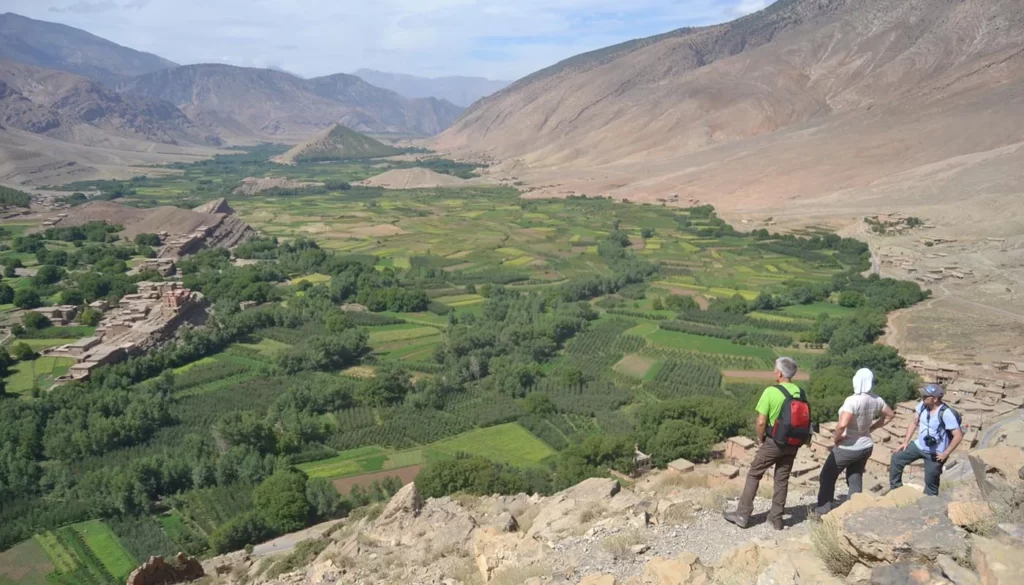 Trek vallée à ait bouguemez Maroc
