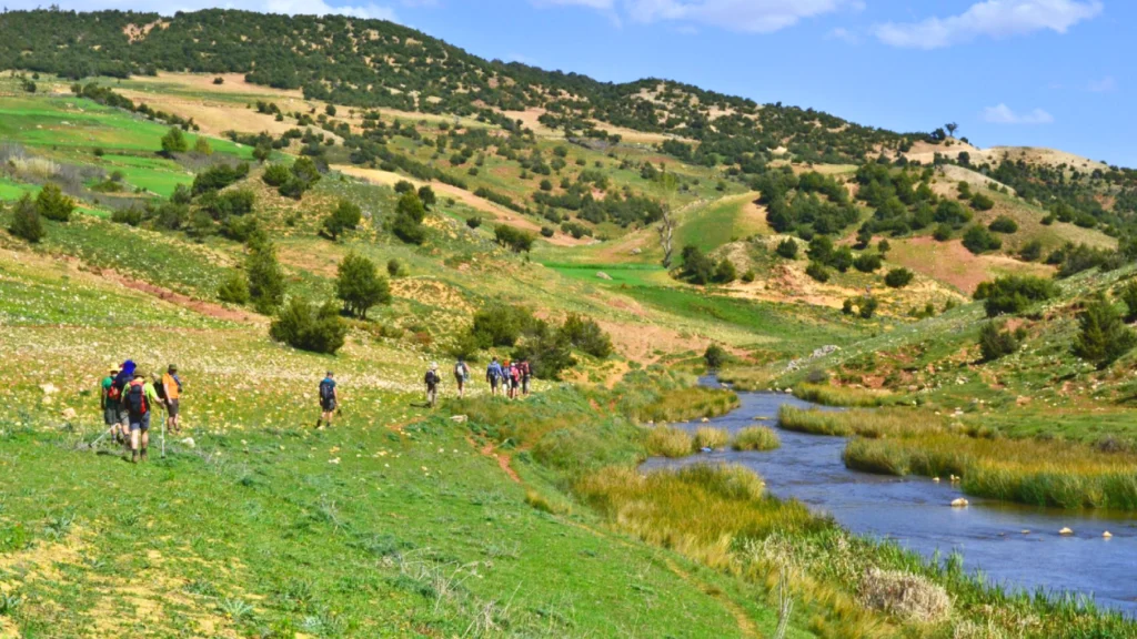 trek et randonnée dans le moyen Atlas et voyage culture